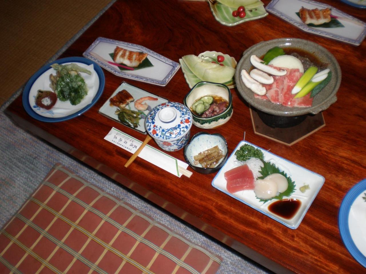 Iwatakiso Hotel Такаяма Екстериор снимка